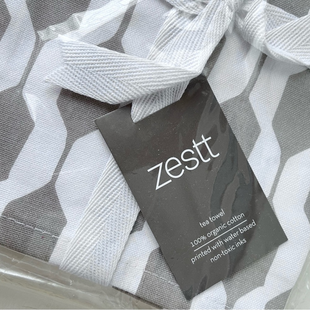 Zestt Organic Cotton Tea Towel, New in Packaging